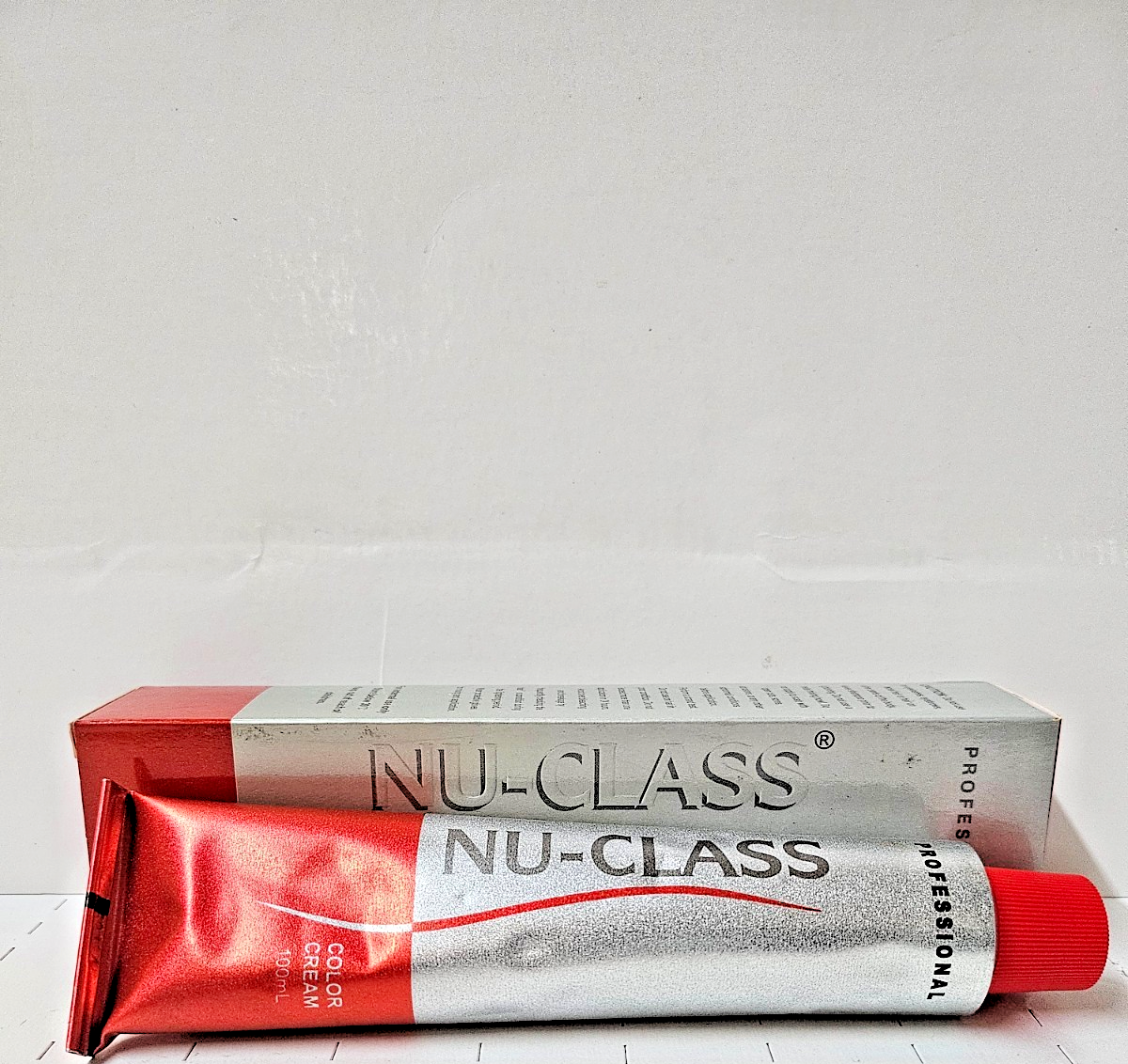 PROFESSIONAL NU-CLASS HAIR COLOR CREAM (NIB) EXPIRED 100ML
